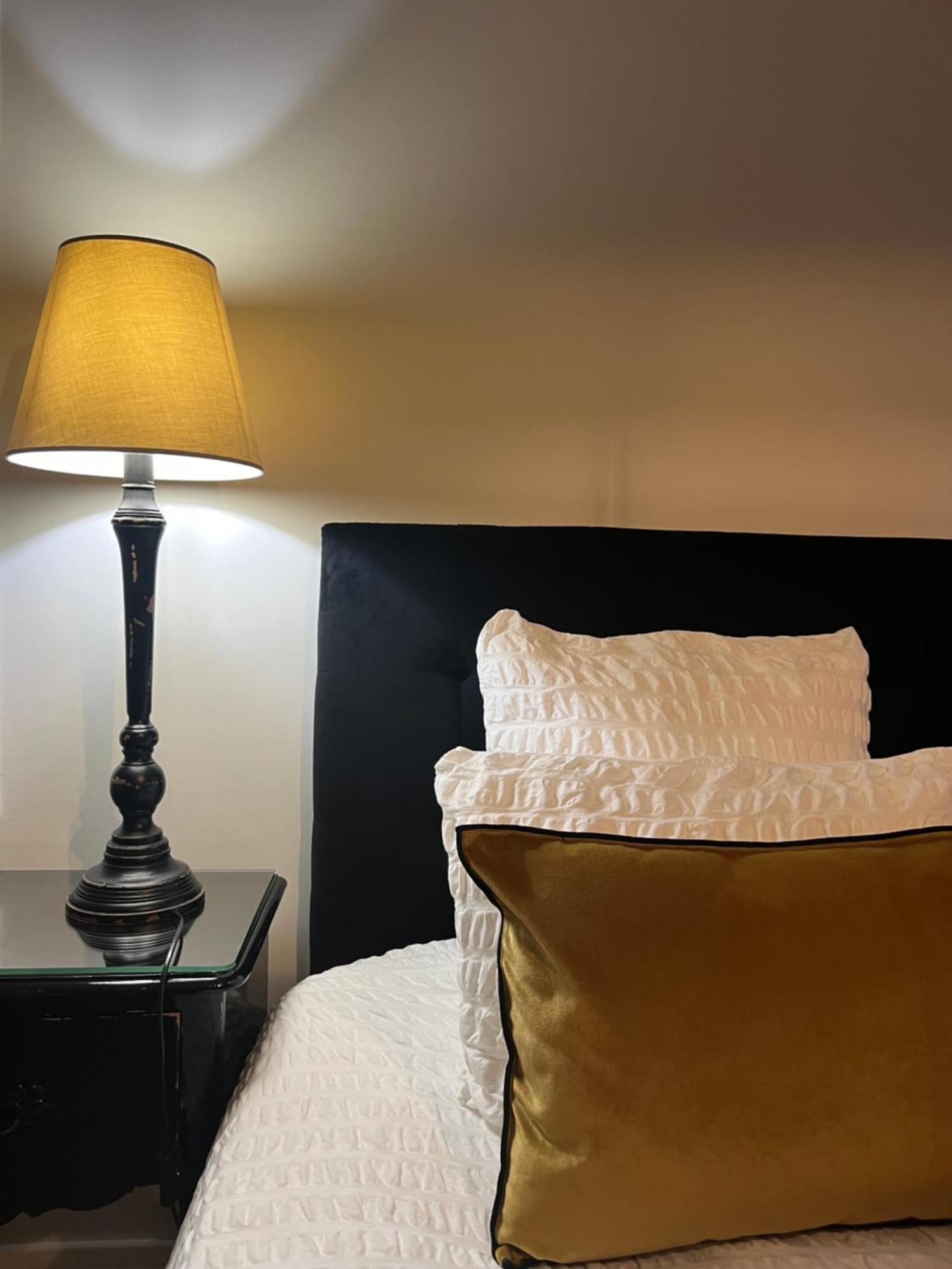 La Demeure Des Sacres - Cathedrale Bed & Breakfast Reims Ngoại thất bức ảnh